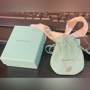 Tiffany & Co. Knot pendant sterling silver